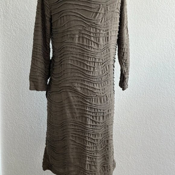 Forever Taupe Textured Knit Dress – Size XL – Long Sleeve - Picture 6 of 8